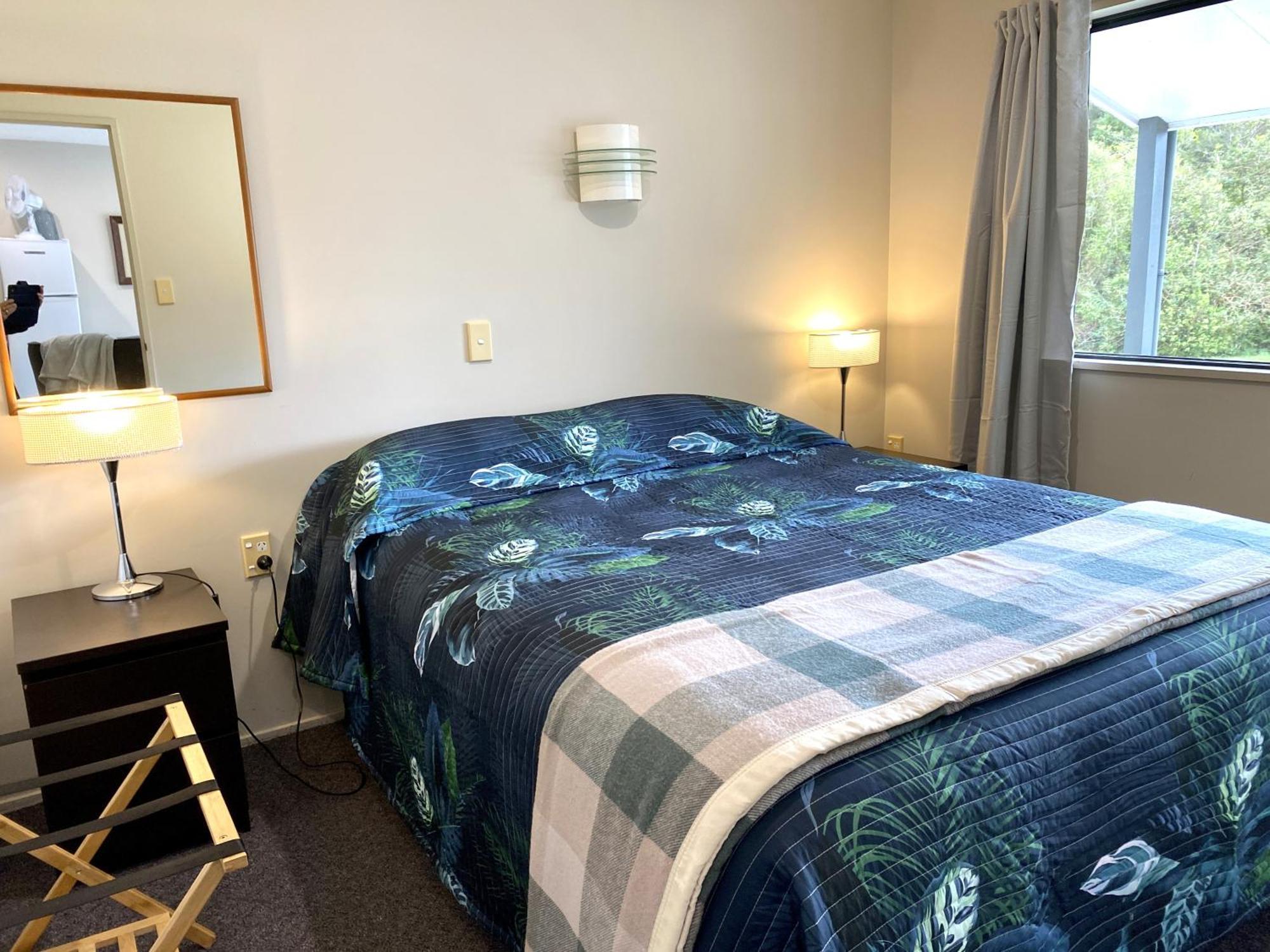 Heritage Park Lodge Haast Extérieur photo